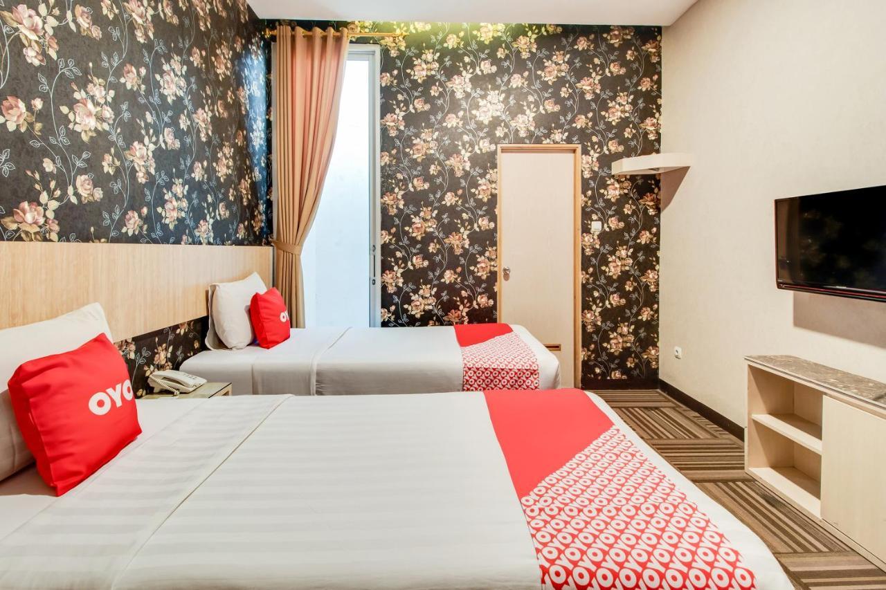 Mine Home Hotel Kebun Kawung Bandung Bagian luar foto