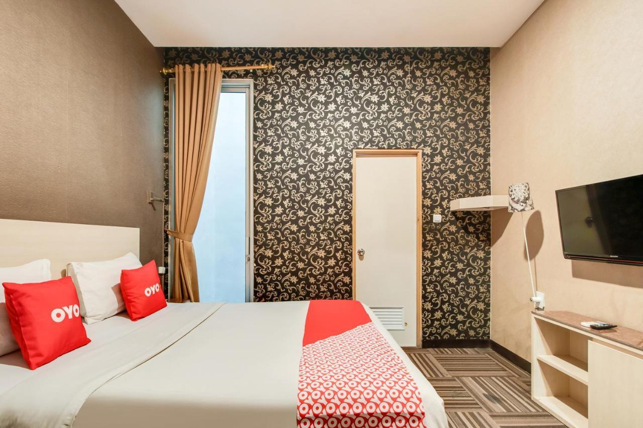 Mine Home Hotel Kebun Kawung Bandung Bagian luar foto
