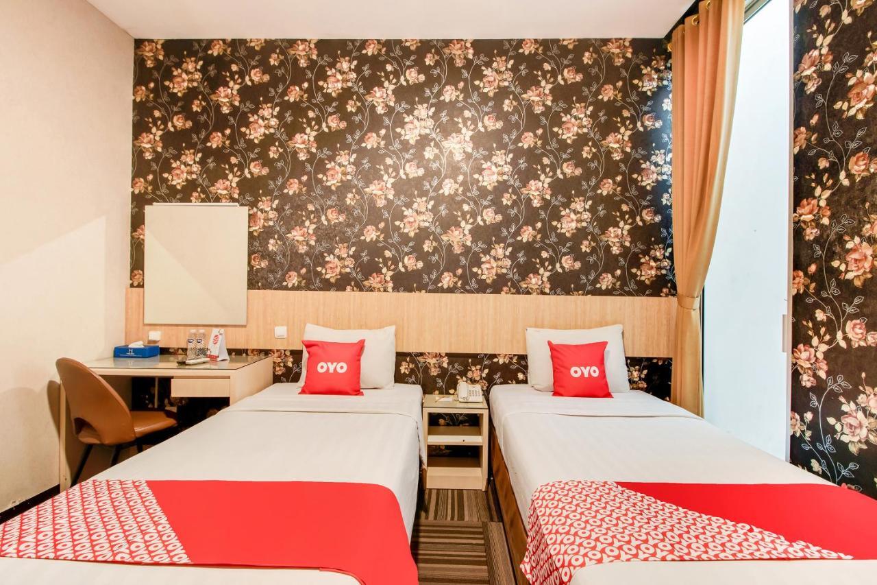 Mine Home Hotel Kebun Kawung Bandung Bagian luar foto