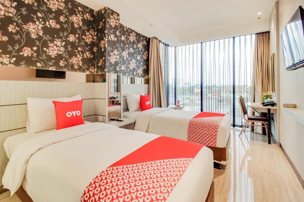 Mine Home Hotel Kebun Kawung Bandung Bagian luar foto